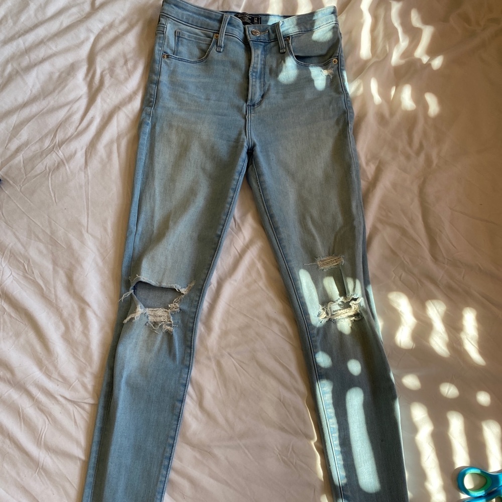 Abercrombie High Rise Super Skinny Jeans